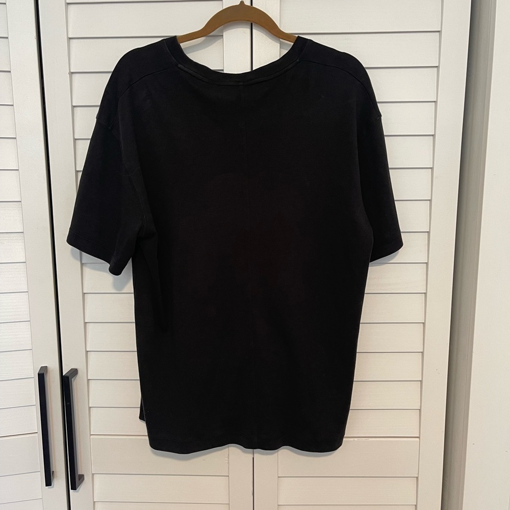 TWO Aritzia/Babaton oversized Organic Cotton Tee Shirts - Picture 3 of 6